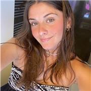 Doy clases particulares de Matemáticas e Inglés de 1 y 2 de la ESO. He estudiado bachillerato sanitario y estoy estudiando laboratorio